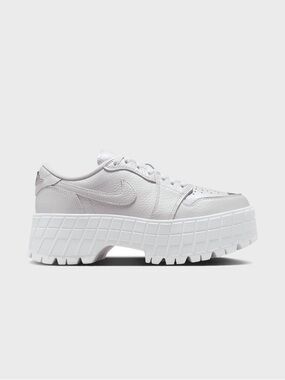 💙💙💙 NIKE Air Jordan 1 Brooklyn Low silhouette SIZE 8/ 39 European